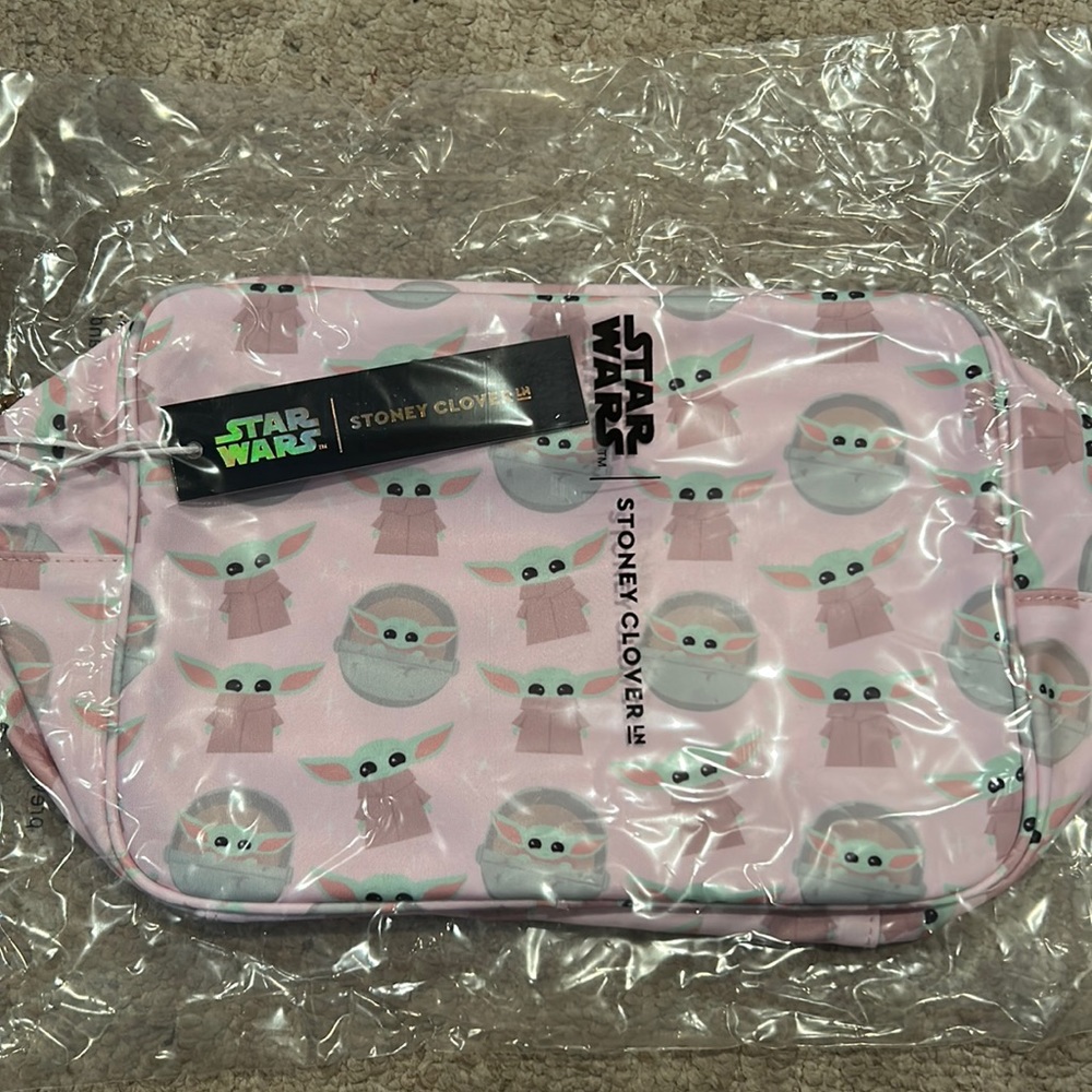 SCL x Star Wars Grogu Large Pouch